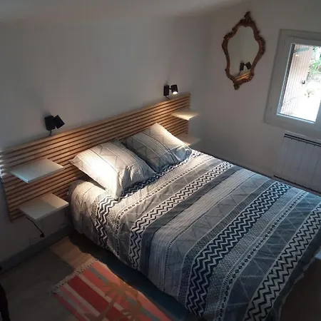 Charming Little Perigourdine House *